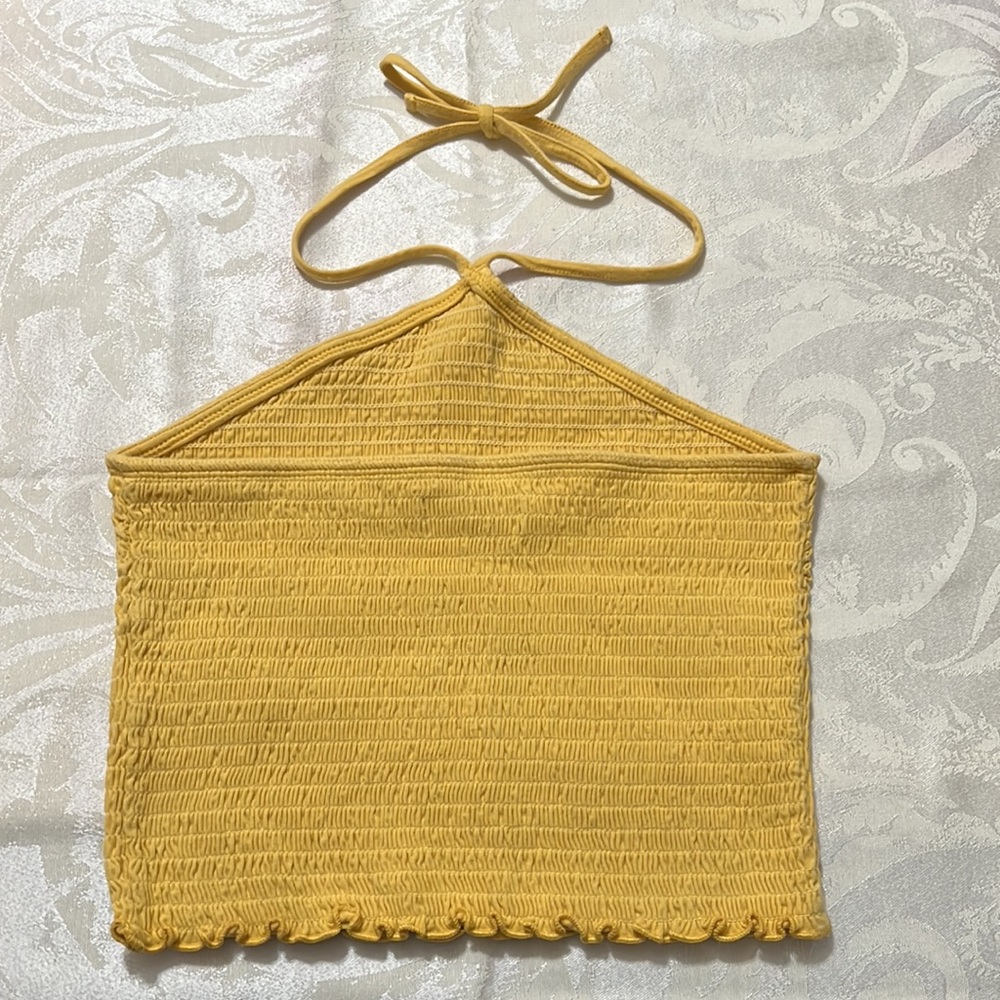 Yellow ruched crop top from Hollister - Picture 3 of 5